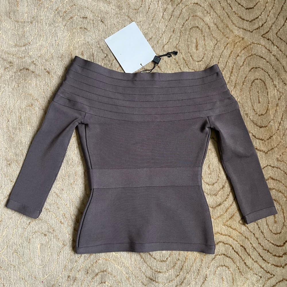 Herve leger xxs charcoal gray gorgeous figure fitting glamorous top.